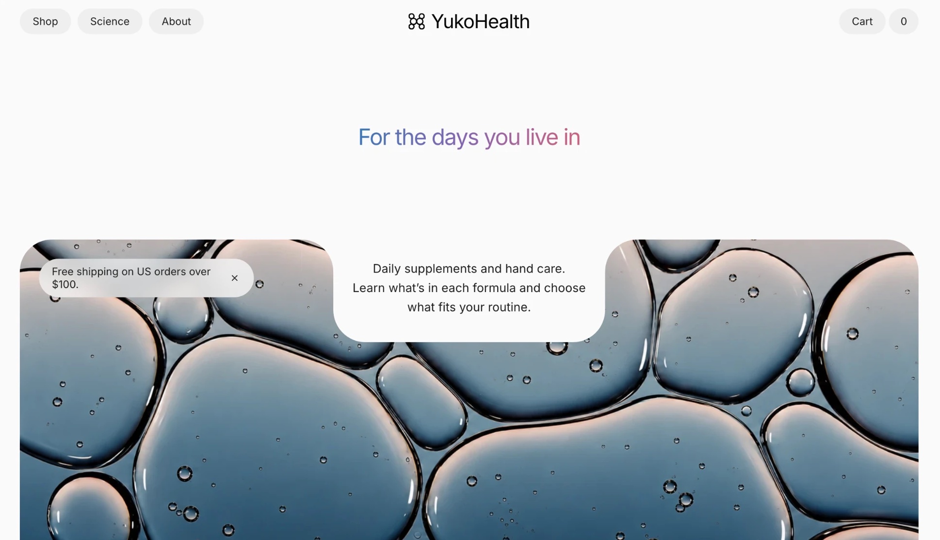 Accueil de la boutique YukoHealth : navigation Shop, Science, About, accroche « For the days you live in » et visuel de gouttes d’huile